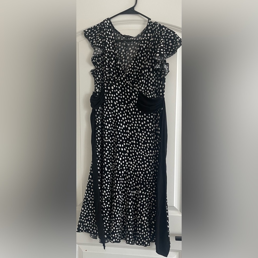 Maurices size large dress worn 1 time